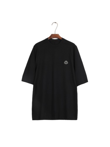 1:1 quality version Co-branded Moncler Badge Small Logo Embroidered Tee 29214036