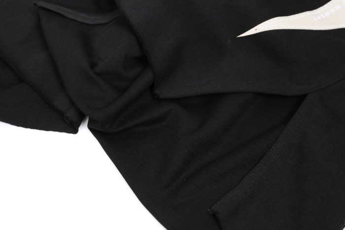 1:1 quality version Inverted Triangle Patch Split Streamer Shorts 29214045