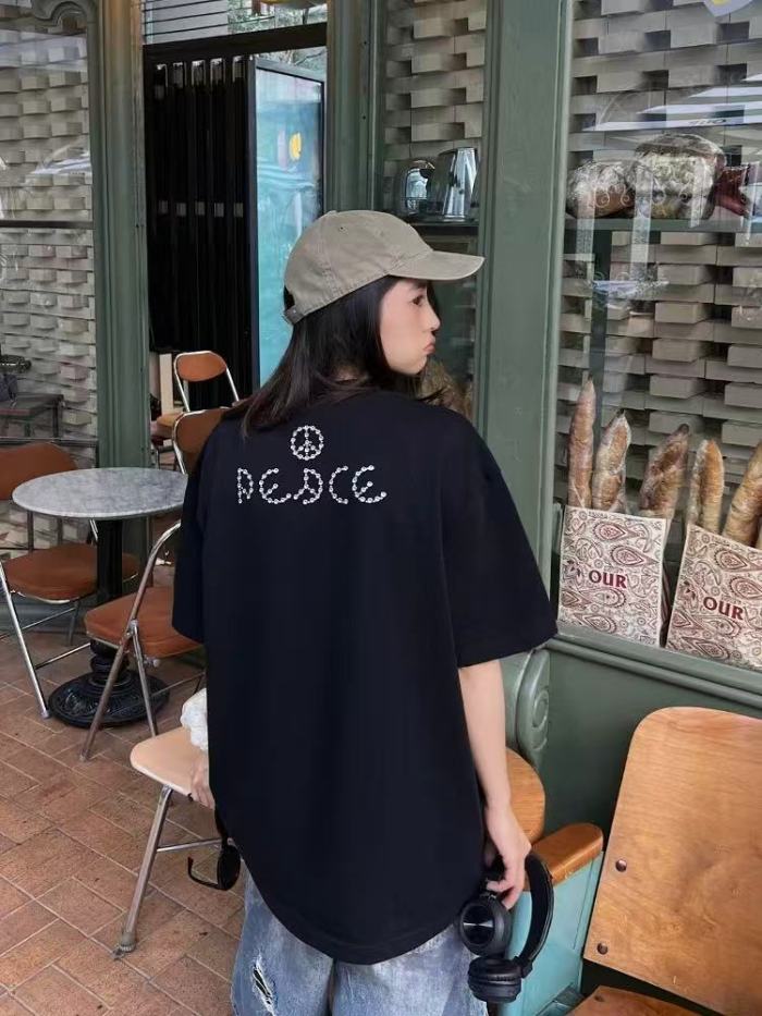 Streetwear Rhinestone Beaded Letter Tee 2 colors 29220602