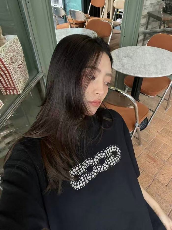 Streetwear Rhinestone Beaded Letter Tee 2 colors 29220602
