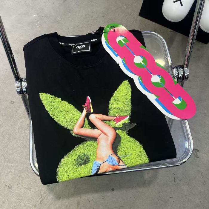 Bunny Shaped Green Lawn Lady Print Tee 29220125