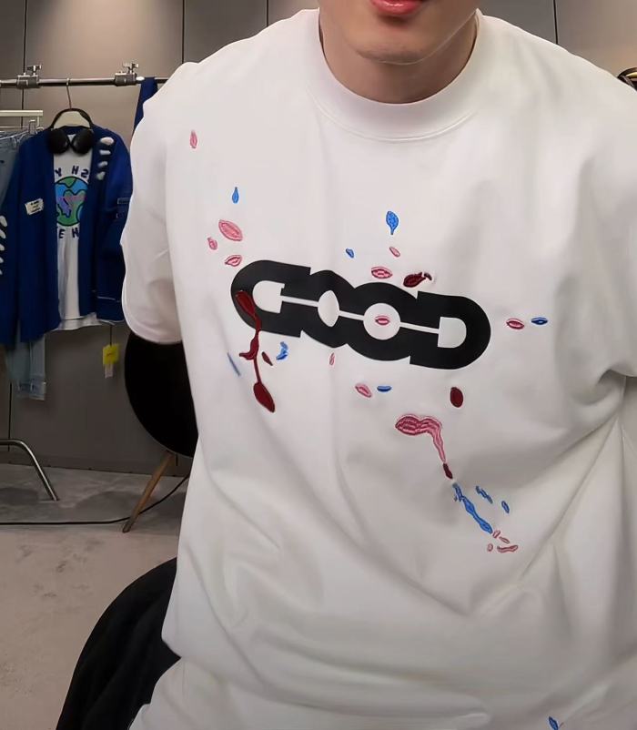 Color Splash 3D Embroidery Tee 2 colors 29220601