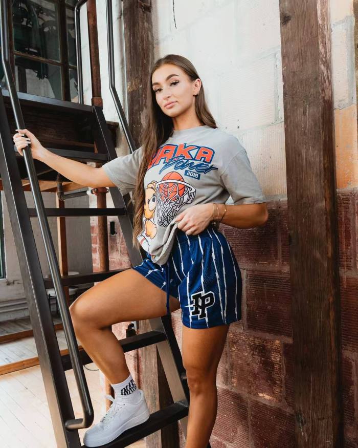 Vertical Lightning Striped Fine Mesh IP Logo Quick Dry Basketball Running Shorts 3 colors 29284374