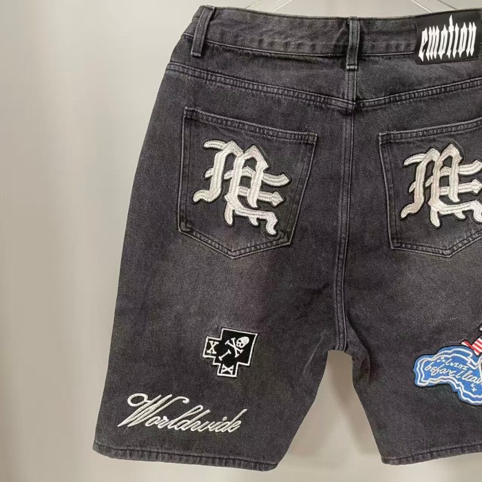 Multi Motif Patch Applique Embroidery Gothic Letter Towel Embroidery Washed Denim Shorts 29285831