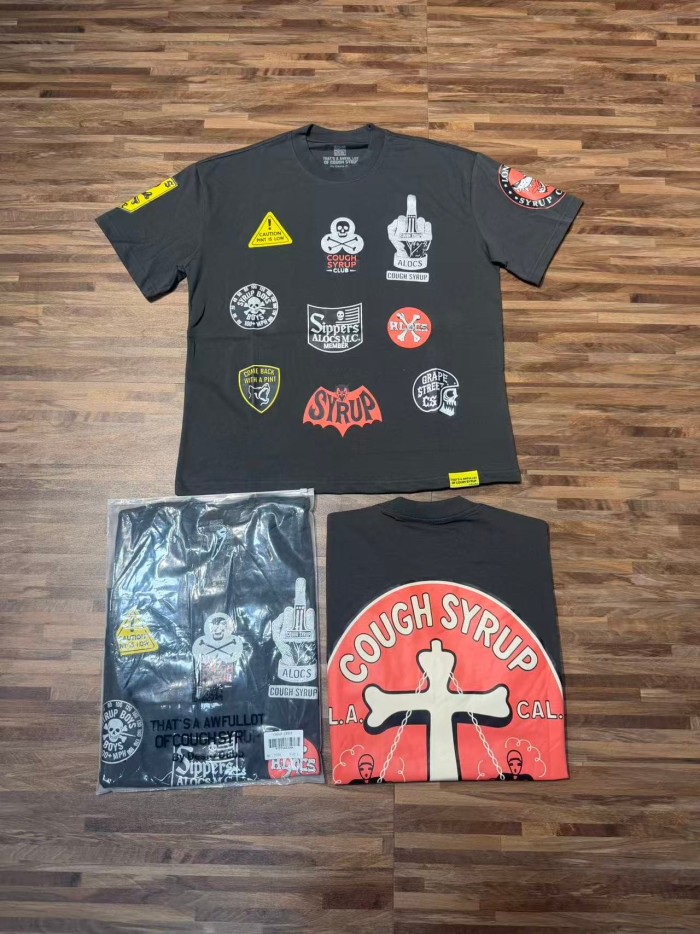 Vintage Biker Club Patchwork Printed Multi Stickers Sleeve Accent Double Side Tee 2 colors 29302076