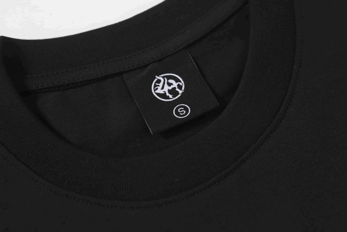 Horror Teeth Portrait Print Back Irregular Flame Circle Demon Logo Double Sided Print Tee 2 colors 29304000