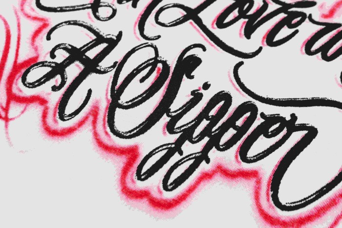 Tattoo Cursive Script Letter Airbrush Spray Paint Red Gradient Fading Motif Tee 29303810
