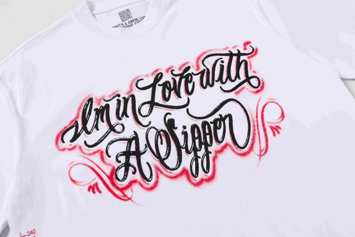 Tattoo Cursive Script Letter Airbrush Spray Paint Red Gradient Fading Motif Tee 29303810