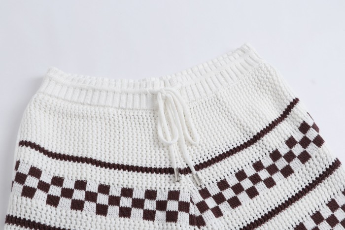 1:1 quality version Color-block Checkered Striped Knit Short Sleeve Top & Shorts Set 2 colors 29307117