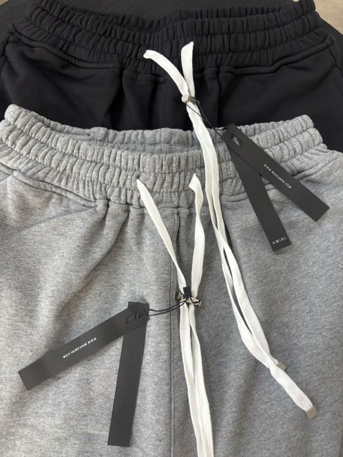 Side Bottom Gothic Letter Logo Raw Cut Hem Drawstring Sweat Shorts 2 colors 29306990