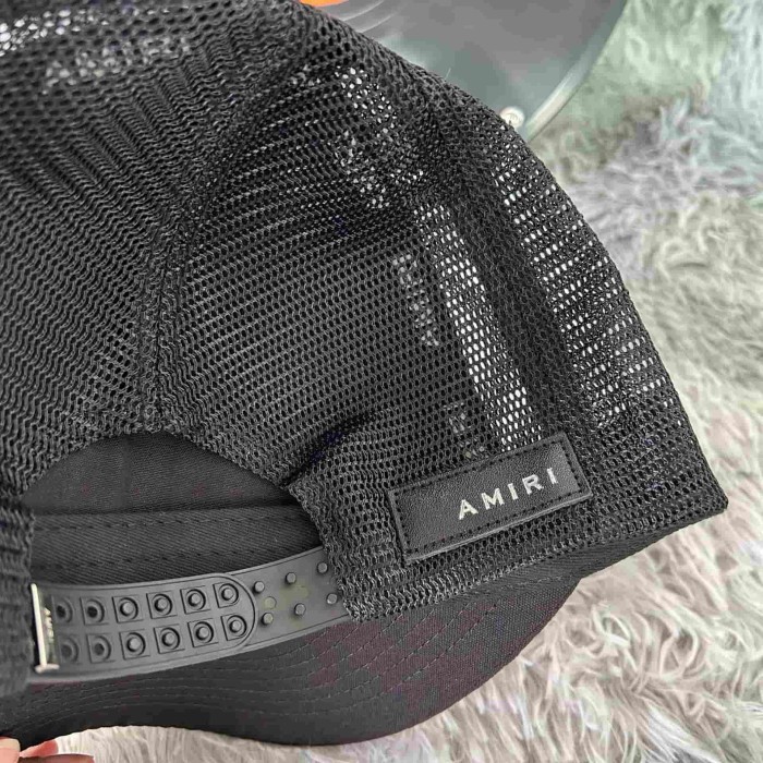 Interwoven Claw Letter Embroidery Baseball Cap 4 colors 29307098