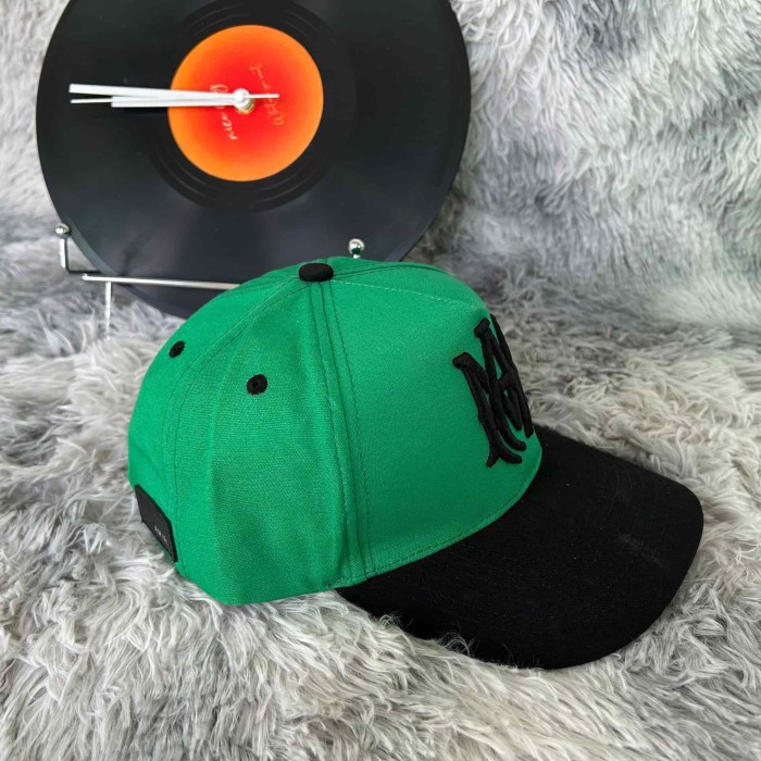 Interwoven Claw Letter Embroidery Baseball Cap 4 colors 29307098