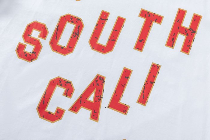 The Dream SOUTH CALI Distressed Varsity Letter Print Plain Back Tee 2 colors 29307005