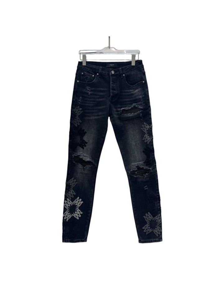 Embossed Star Floral Patch Distressed Rip Knee Vintage Washed Slim Taper Streetwear Denim Jeans  29310925