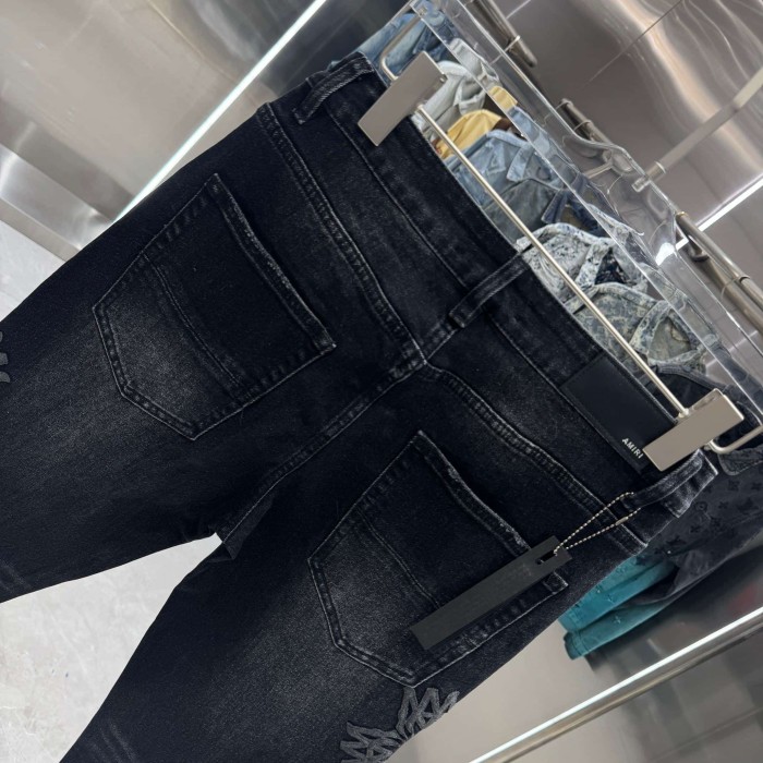 Embossed Star Floral Patch Distressed Rip Knee Vintage Washed Slim Taper Streetwear Denim Jeans  29310925