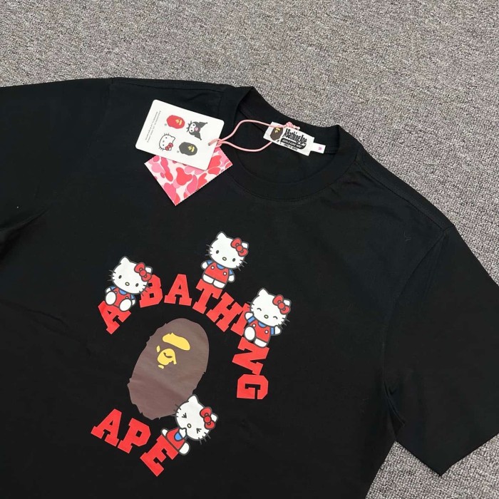 1:1 quality version Sanrio Co-branded Four Characters Print Tee 4 colors 29321682