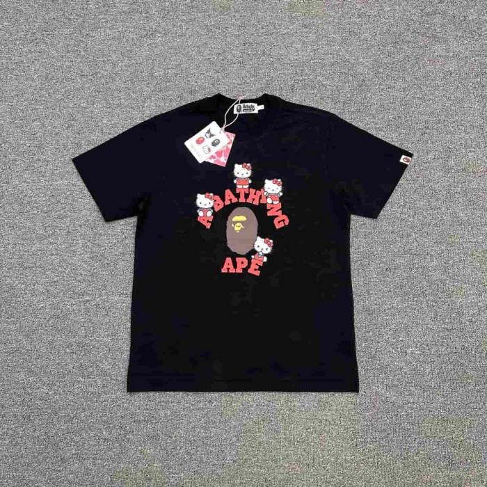 1:1 quality version Sanrio Co-branded Four Characters Print Tee 4 colors 29321682