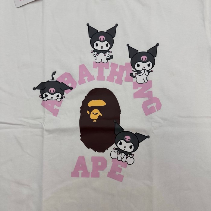 1:1 quality version Sanrio Co-branded Four Characters Print Tee 4 colors 29321682
