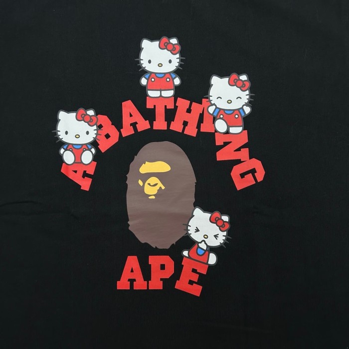 1:1 quality version Sanrio Co-branded Four Characters Print Tee 4 colors 29321682