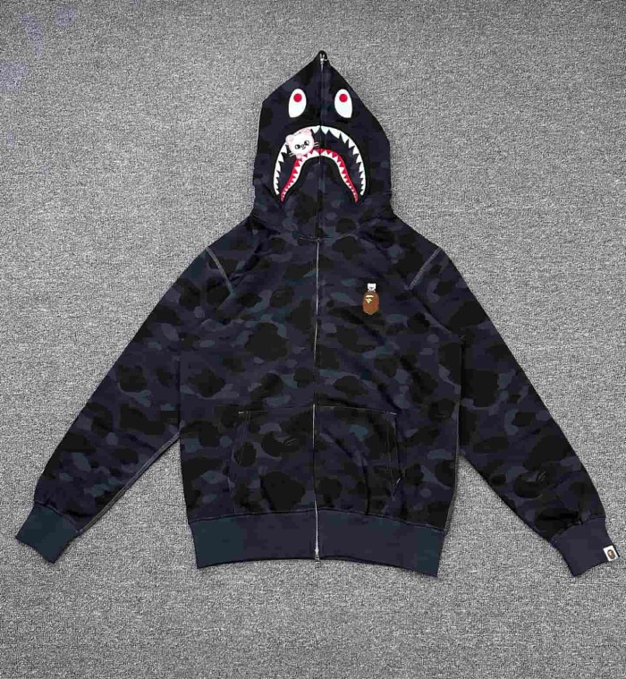 1:1 quality version Stray Kids Co-branded Shark Small Animal Embroidery Camo Zip Up Hoodie 4 colors 29322793
