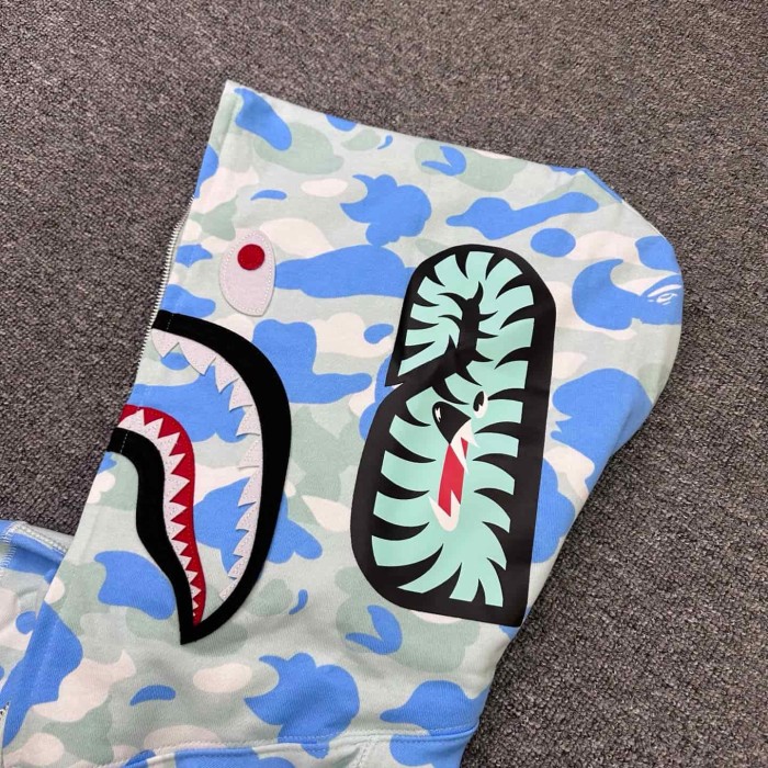 1:1 quality version Stray Kids Co-branded Shark Small Animal Embroidery Camo Zip Up Hoodie 4 colors 29322793