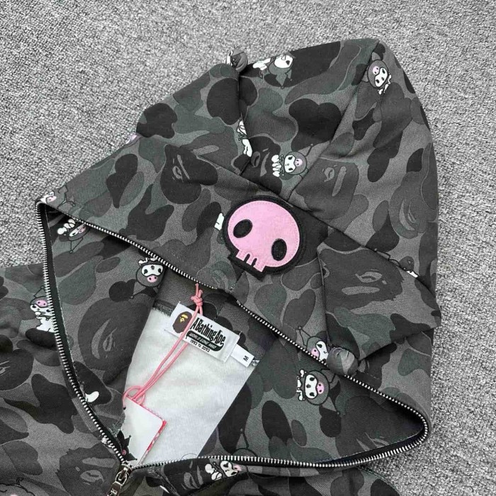 1:1 quality version Sanrio Co-branded Camo Detachable Bow Zip Up Hoodie 2 colors 29322794
