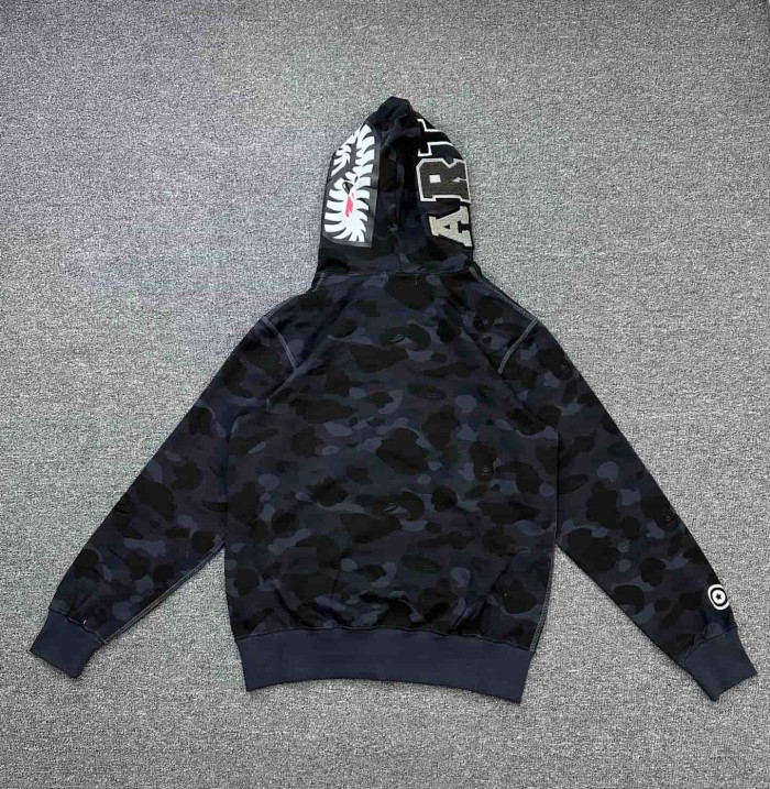 1:1 quality version Stray Kids Co-branded Shark Small Animal Embroidery Camo Zip Up Hoodie 4 colors 29322793