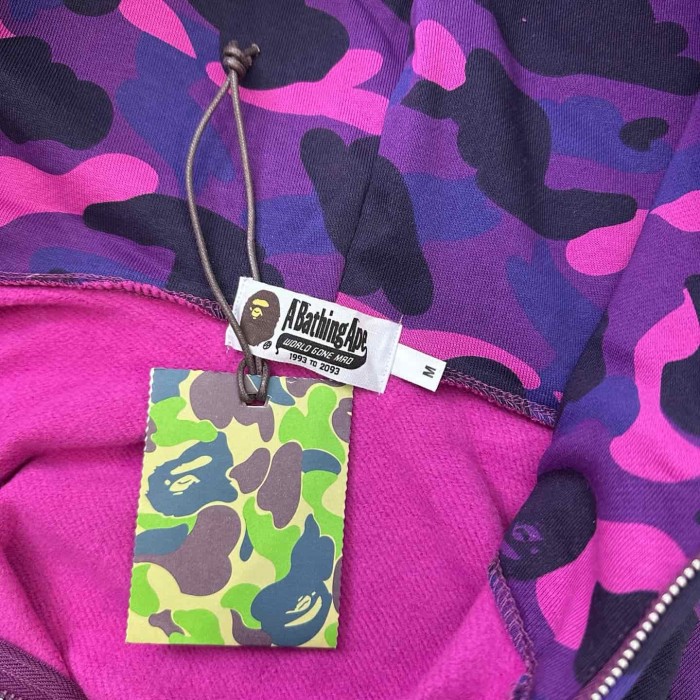 1:1 quality version Stray Kids Co-branded Shark Small Animal Embroidery Camo Zip Up Hoodie 4 colors 29322793