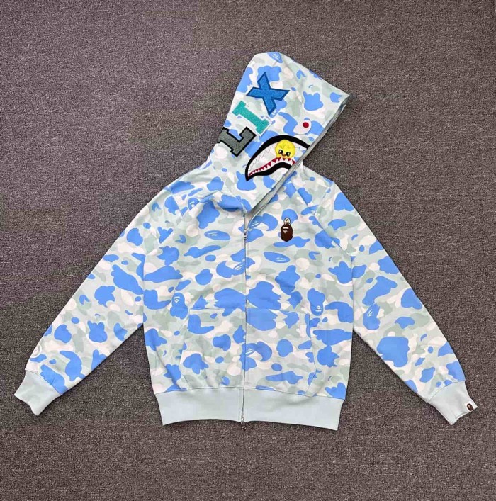 1:1 quality version Stray Kids Co-branded Shark Small Animal Embroidery Camo Zip Up Hoodie 4 colors 29322793