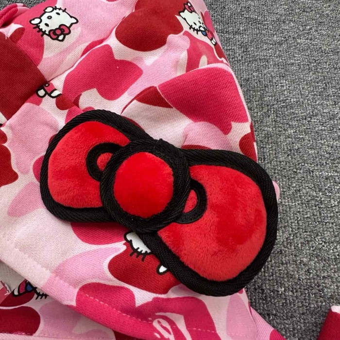 1:1 quality version Sanrio Co-branded Camo Detachable Bow Zip Up Hoodie 2 colors 29322794