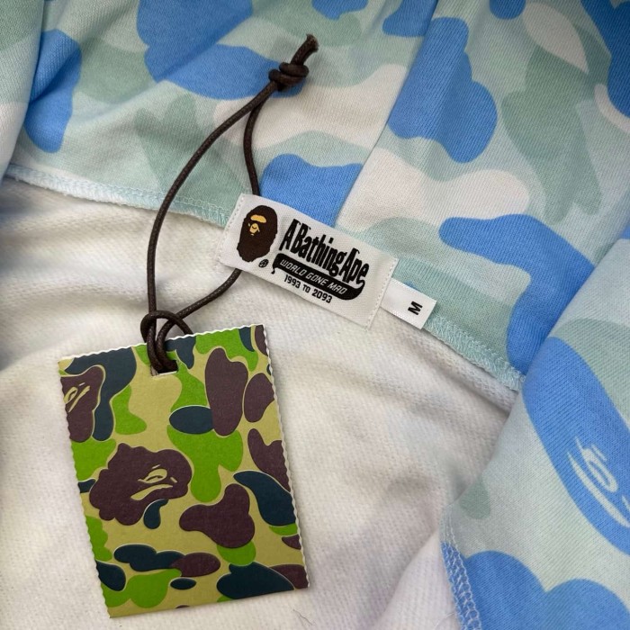 1:1 quality version Stray Kids Co-branded Shark Small Animal Embroidery Camo Zip Up Hoodie 4 colors 29322793