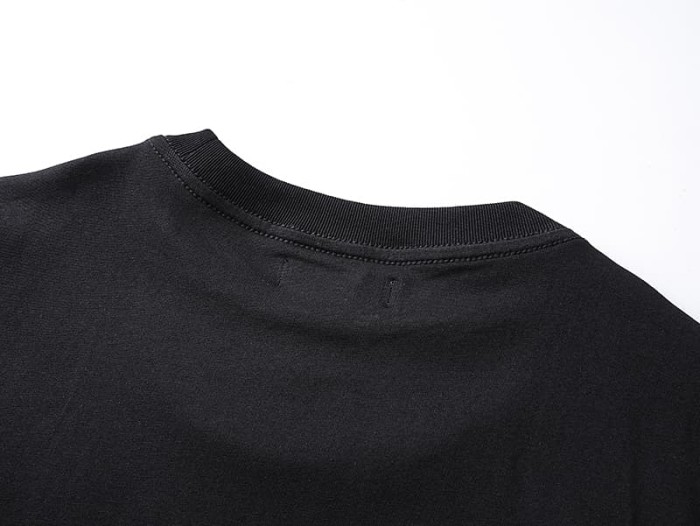 Shiny Star Cursive Letter Print Tee 2 colors 29324274