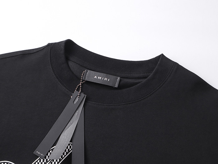 Black White Grid Cursive Letter Print Tee 29324264