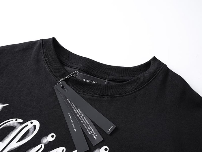 Shiny Star Cursive Letter Print Tee 2 colors 29324274
