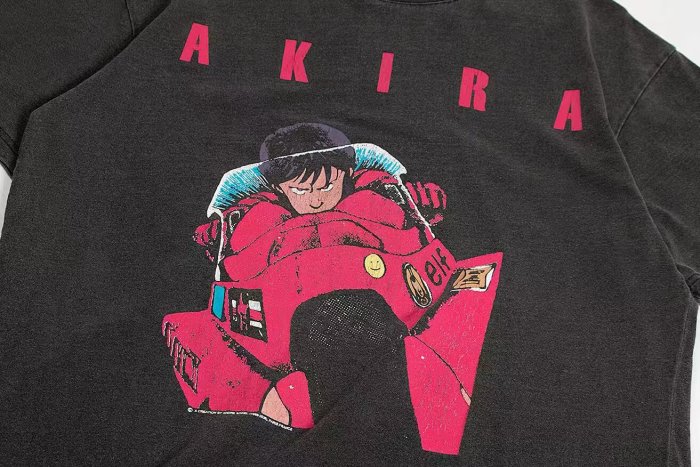 Akira Bold Letter Motorcycle Rider Illustration Back Gradient Split Color Letter Gunman Graphic Print Tee 29331536