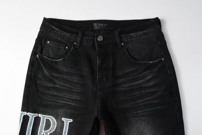 1:1 quality version Ari And A Letter Patch Embroidery High Waist Straight Five Pocket Raw Hem Denim Shorts 29331663