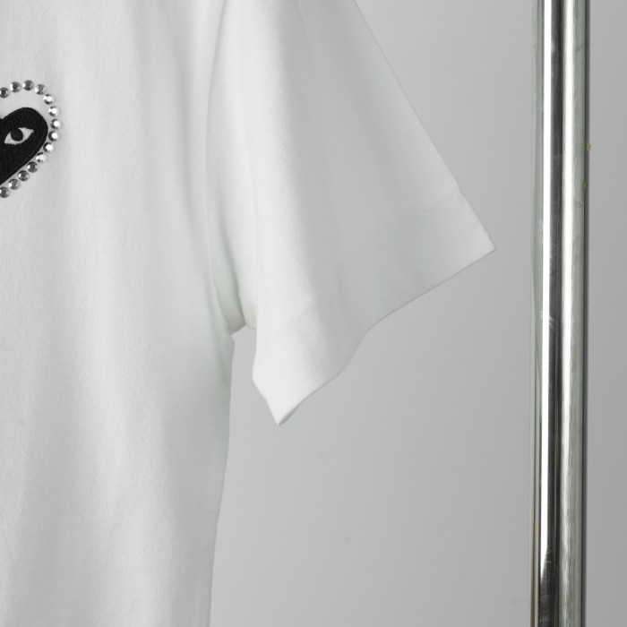 1:1 quality version Contrast Outline Heart Embroidery Solid Crew Neck Basic Tee 2 colors 29331758