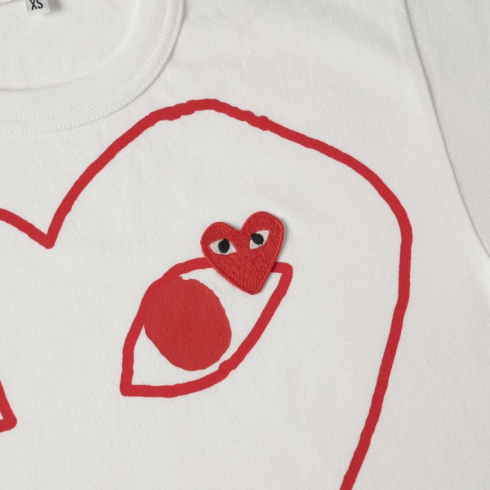 1:1 quality version Red Line Outline Big Heart Print Inner Eye Tiny Heart Embroidery Fitted Shoulder Couple Tee 29332175