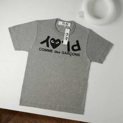 1:1 quality version Inverted Play Letter Middle Black Heart Two Eyes Print Bottom Full Brand English 2 colors Tee 29332254
