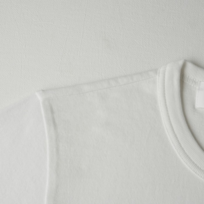 1:1 quality version Inverted Play Letter Middle Black Heart Two Eyes Print Bottom Full Brand English 2 colors Tee 29332254