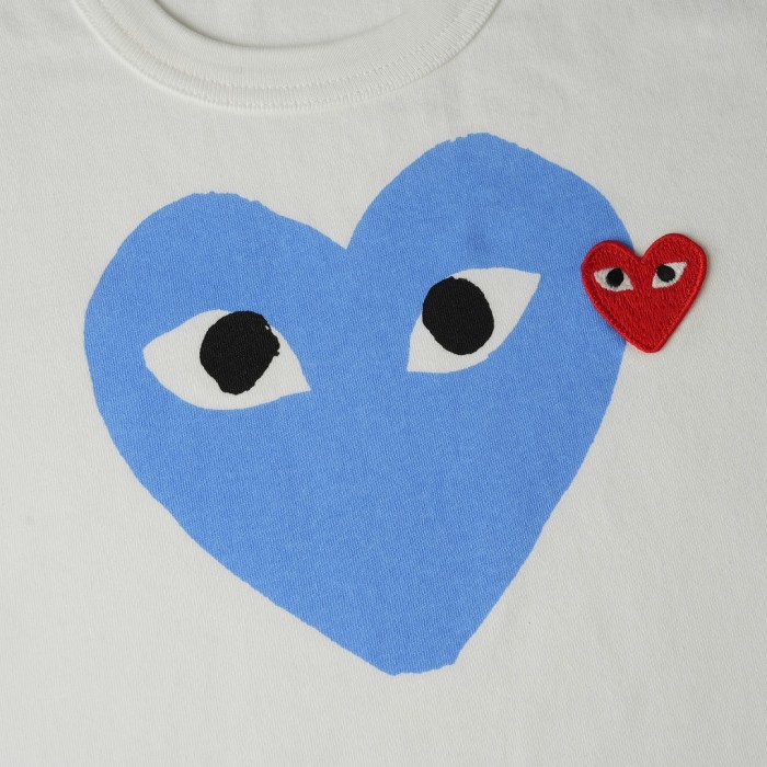 1:1 quality version Chest Oversize Light Blue Solid Eyed Heart Print Side Mini Red Heart Embroidery Fitted Shoulder Couple Tee 29332179
