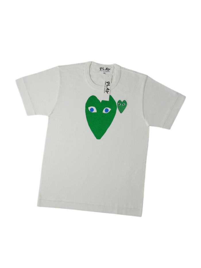 1:1 quality version Green Solid Heart Print With Blue Pupil Eyes Right Side Same Tone Mini Green Heart Embroidery Tee 29332199