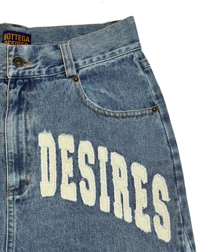 Vintage Arch Slogan Frayed Embroidery Denim Shorts 2 colors 29340688
