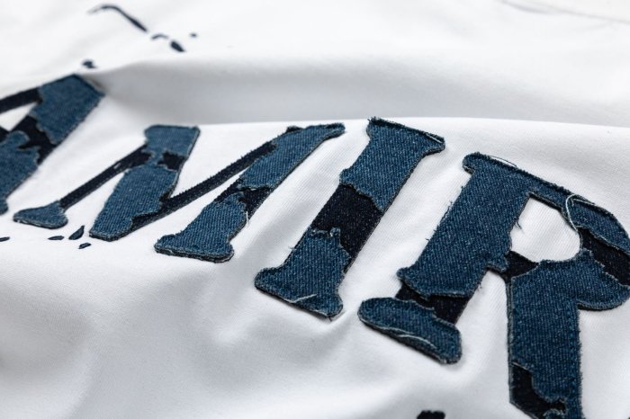 Denim Patch M Logo Ink Splatter Ripped Fabric Print Back Large Denim Stitch Letter Graphic Tee 2 colors 29342946