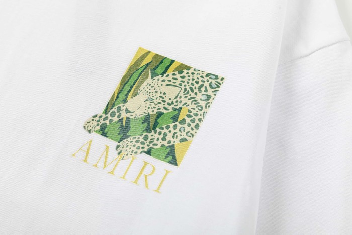 Vintage Jungle Streetwear Front Small Leopard Square Patch Print Back Large Tropical Leopard Frame Letter Graphic Tee 2 colors 29342535
