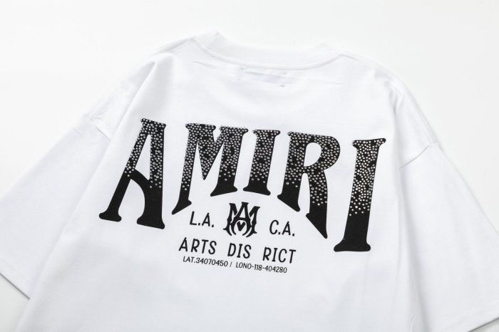 Gothic M Emblem Print Back Speckled Sparkle City District Slogan Text Graphic Tee 3 colors 29342963