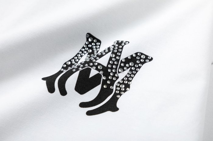 Gothic M Emblem Print Back Speckled Sparkle City District Slogan Text Graphic Tee 3 colors 29342963