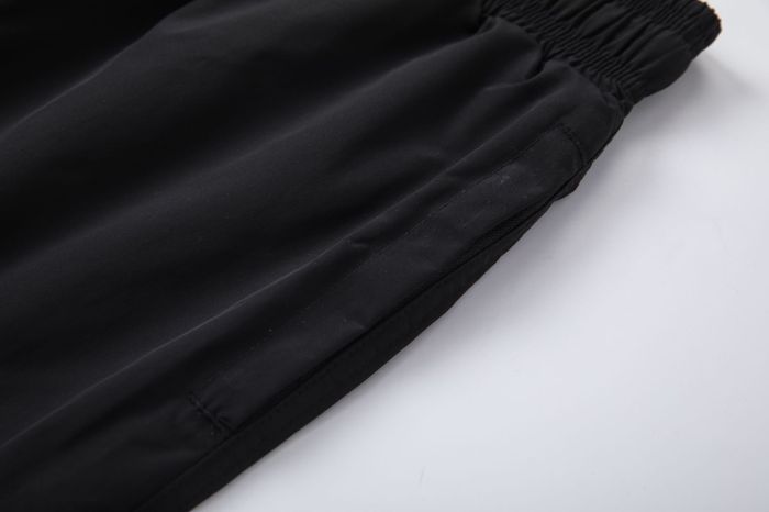 Arch Cursive Arts And Crafts District Slogan Print Back Cargo Pocket Leather Label Drawstring Swim Trunk Shorts 29343008