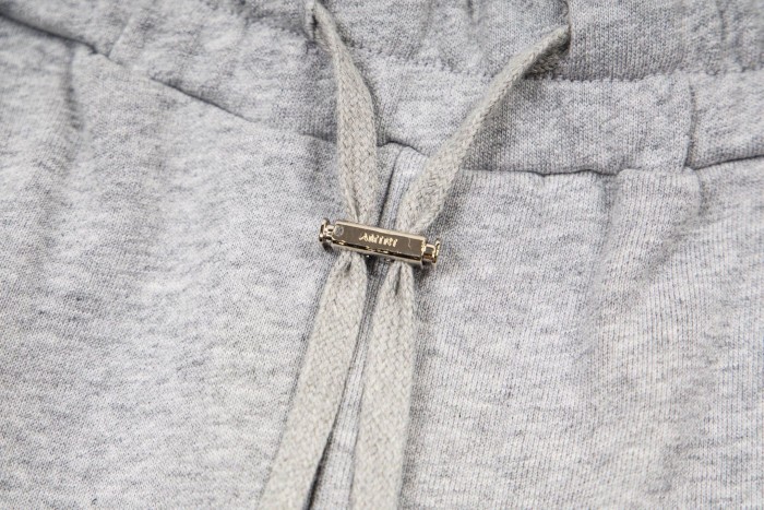 On Tone Serif Embroidery Logo Print Back Patch Pocket Leather Label Loose Drawstring Terry Cotton Casual Sweat Shorts 3 colors 29343871
