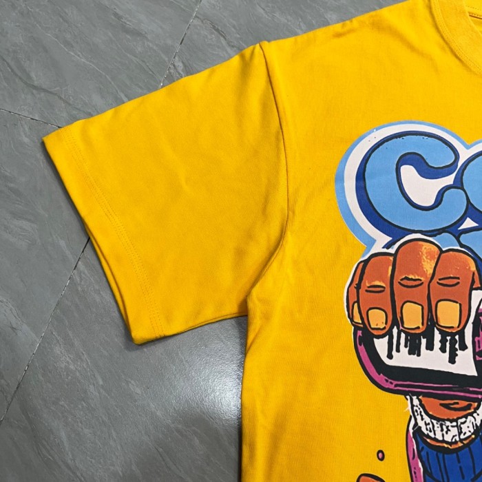 Y2K Relax Street Bright Yellow Background Cartoon Honey Bear Purple Syrup Dripping Liquid Art Print T-Shirt 29344143